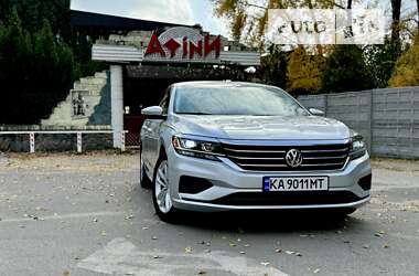 Седан Volkswagen Passat 2020 в 
