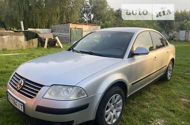 Седан Volkswagen Passat 2005 в Славуте