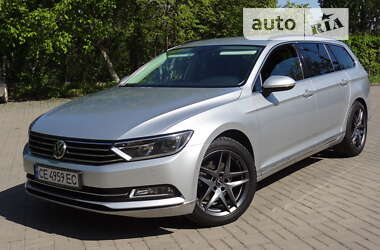 Универсал Volkswagen Passat 2017 в Черновцах