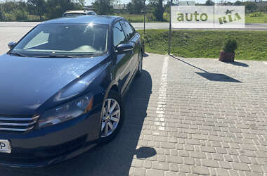 Седан Volkswagen Passat 2013 в Яворові