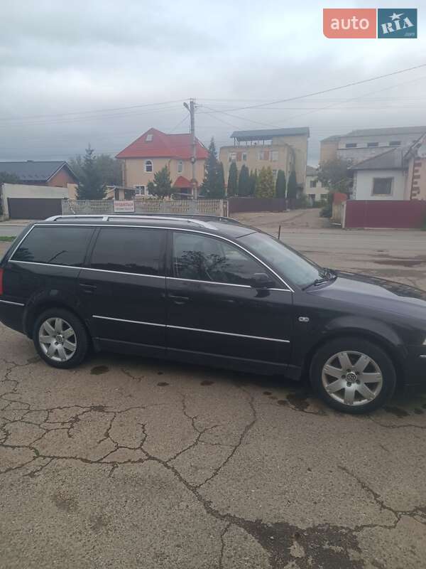 Універсал Volkswagen Passat 2002 в Коломиї