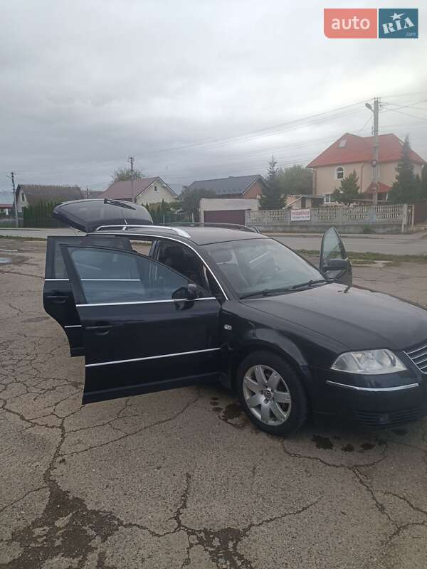 Універсал Volkswagen Passat 2002 в Коломиї