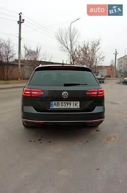 Универсал Volkswagen Passat 2017 в Виннице