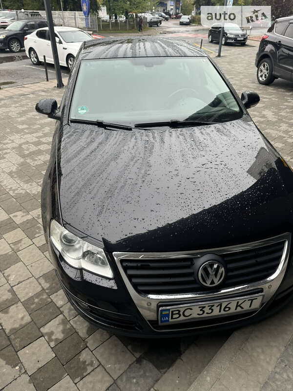 Седан Volkswagen Passat 2008 в Львове