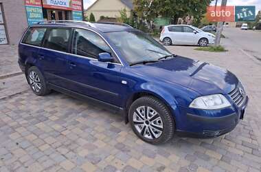 Універсал Volkswagen Passat 2002 в Золочеві