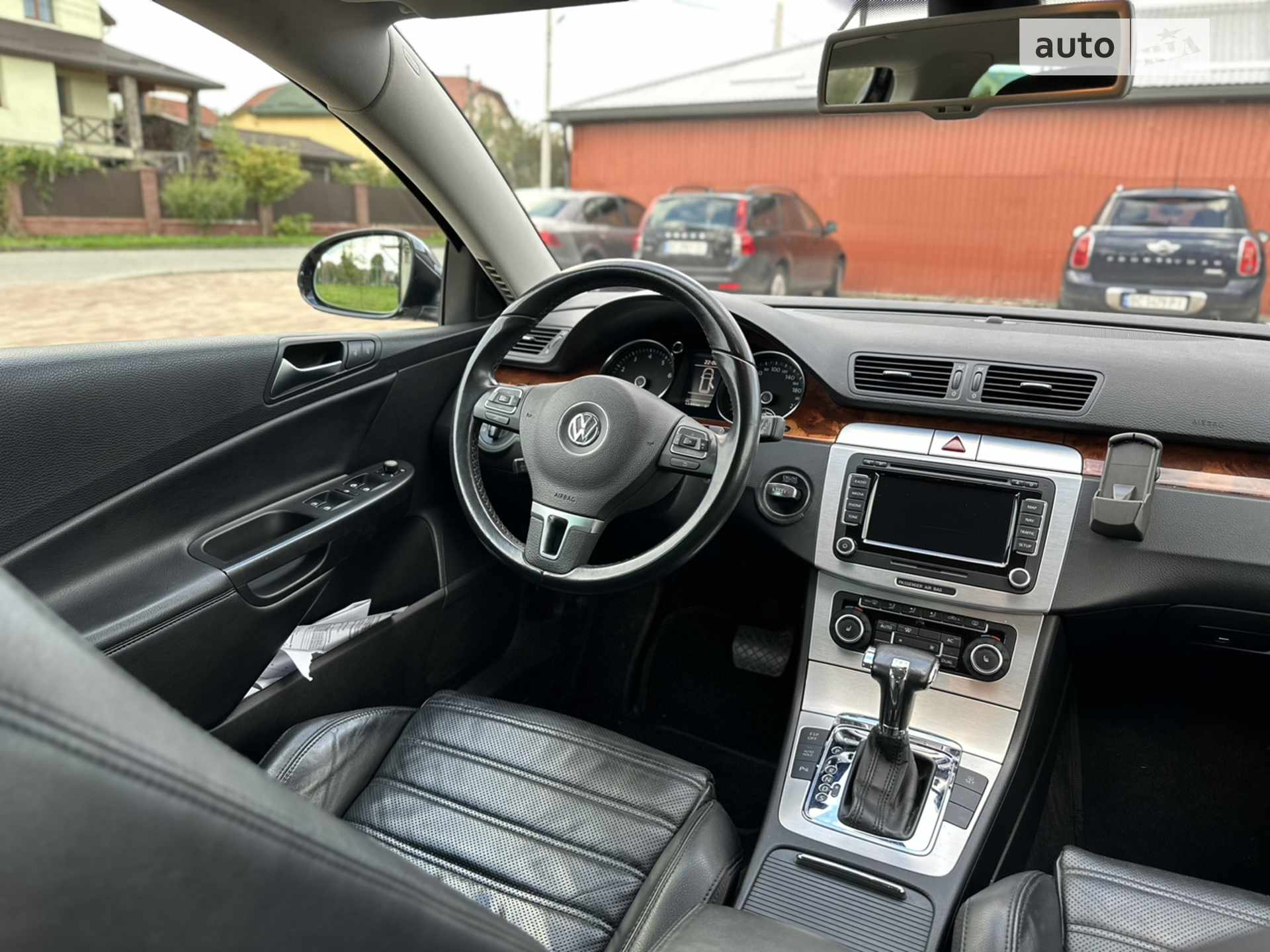 2010 Volkswagen Passat - мініатюра 32