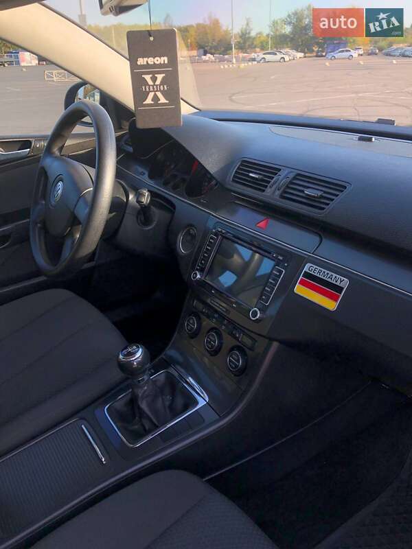 Седан Volkswagen Passat 2007 в Дніпрі