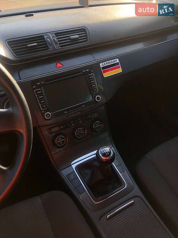Седан Volkswagen Passat 2007 в Дніпрі