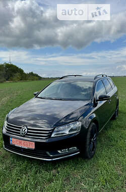 Универсал Volkswagen Passat 2011 в Овидиополе