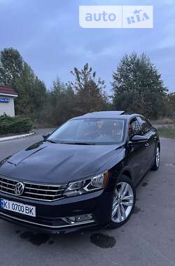 Седан Volkswagen Passat 2018 в Києві