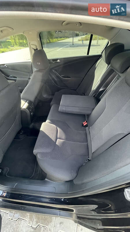Седан Volkswagen Passat 2007 в Чернівцях фото 12 Седан Volkswagen Passat 2007 в Чернівцях