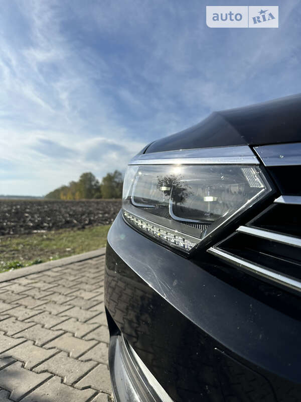 Универсал Volkswagen Passat 2017 в Виннице