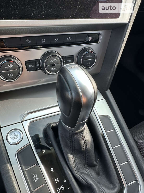 Универсал Volkswagen Passat 2017 в Виннице