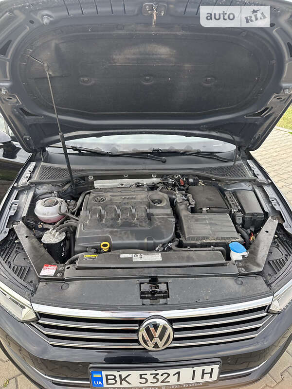 Универсал Volkswagen Passat 2017 в Виннице