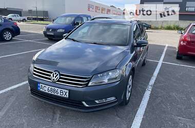 Універсал Volkswagen Passat 2012 в Луцьку