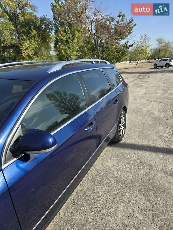 Универсал Volkswagen Passat 2008 в Каменском