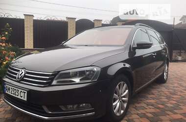 Универсал Volkswagen Passat 2013 в Житомире