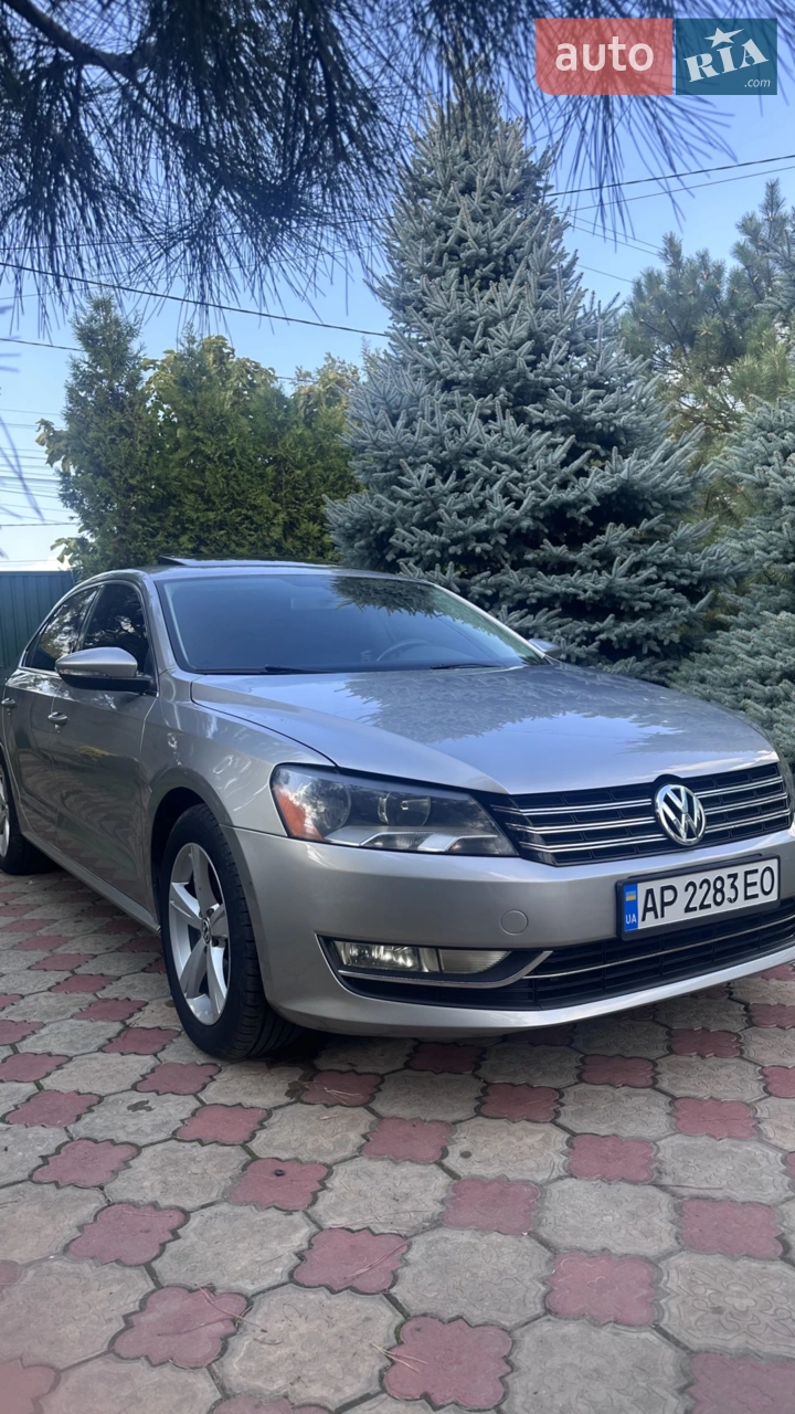 2011 Volkswagen Passat - мініатюра 9