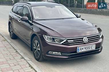 Універсал Volkswagen Passat 2016 в Житомирі