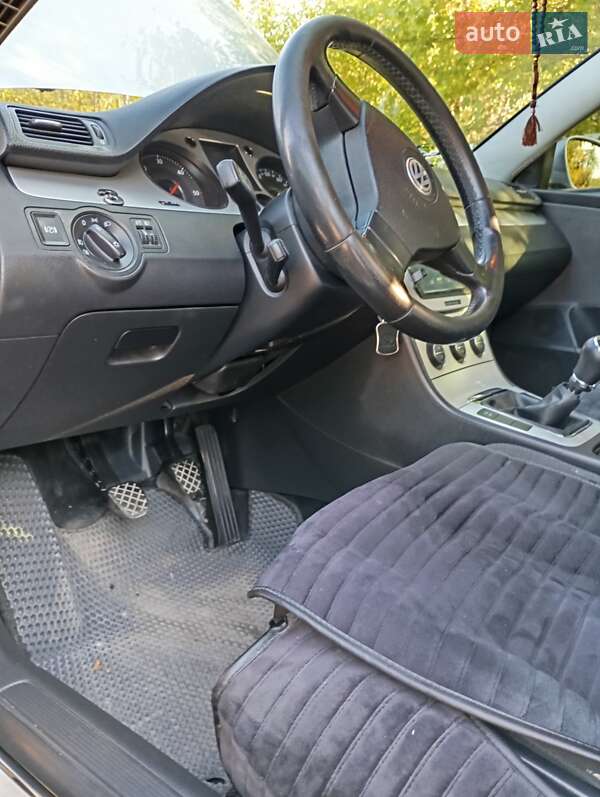 Седан Volkswagen Passat 2008 в Кривом Роге фото 40 Седан Volkswagen Passat 2008 в Кривом Роге