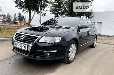 Універсал Volkswagen Passat 2009 в Івано-Франківську