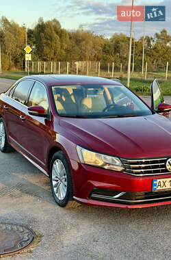 Седан Volkswagen Passat 2015 в Львові