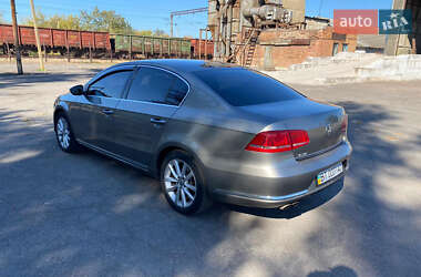 Седан Volkswagen Passat 2013 в Кривому Розі