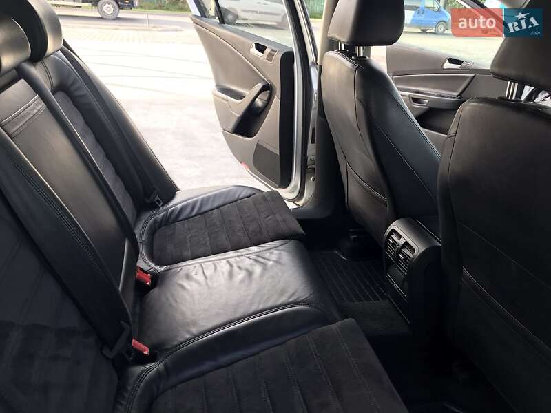 Седан Volkswagen Passat 2006 в Кам'янець-Подільському