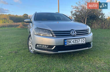 Универсал Volkswagen Passat 2013 в Тернополе