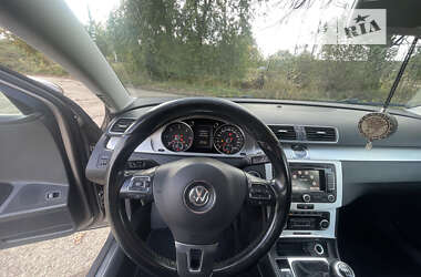 Універсал Volkswagen Passat 2011 в Луцьку