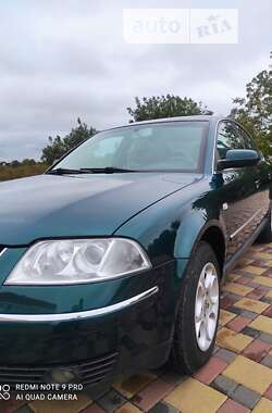 Седан Volkswagen Passat 2001 в Гайсину