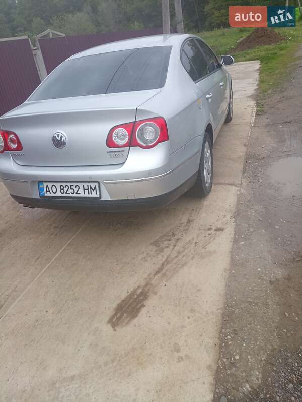 Седан Volkswagen Passat 2007 в Виноградові