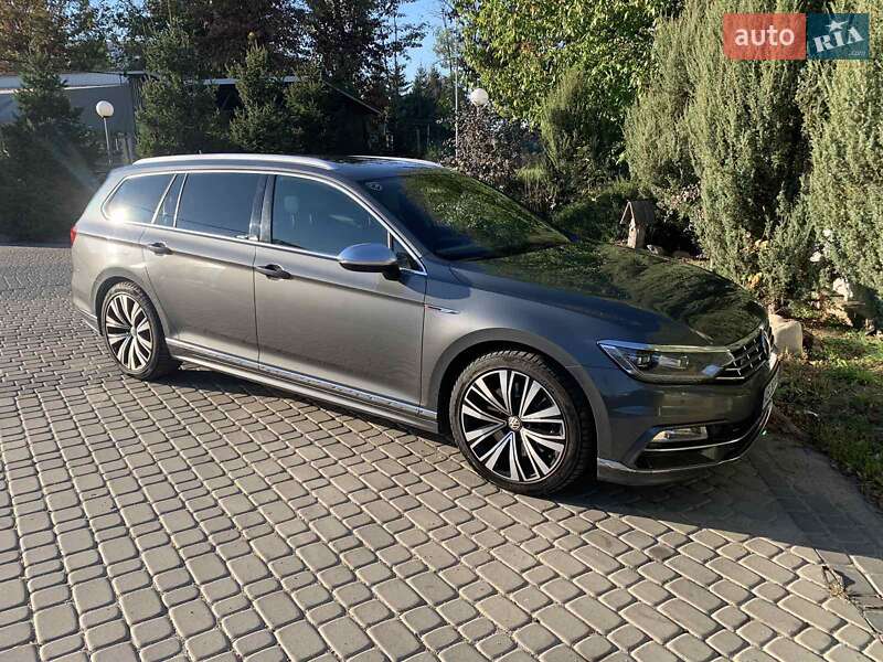 Універсал Volkswagen Passat 2015 в Вінниці