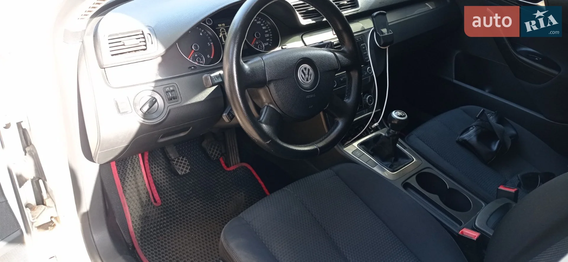 2010 Volkswagen Passat - мініатюра 4