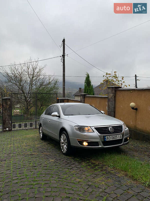 Седан Volkswagen Passat 2009 в Виноградове