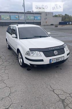 Универсал Volkswagen Passat 2002 в Харькове