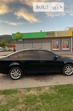 Универсал Volkswagen Passat 2011 в Надворной