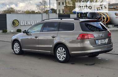 Універсал Volkswagen Passat 2011 в Старокостянтинові