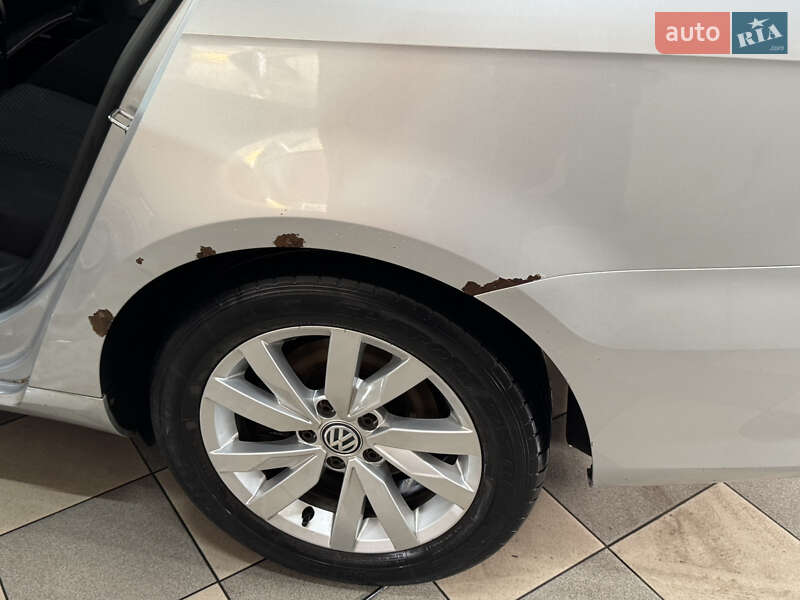 Седан Volkswagen Passat 2011 в Львове фото 8 Седан Volkswagen Passat 2011 в Львове