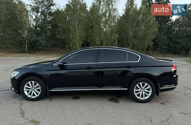 Седан Volkswagen Passat 2015 в 