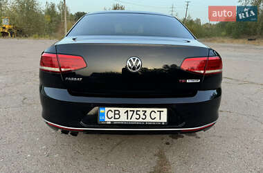 Седан Volkswagen Passat 2015 в 