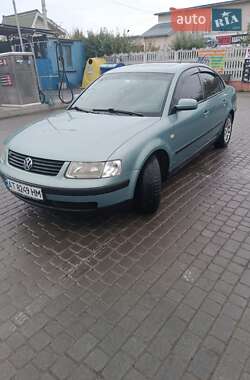 Седан Volkswagen Passat 1999 в Ивано-Франковске