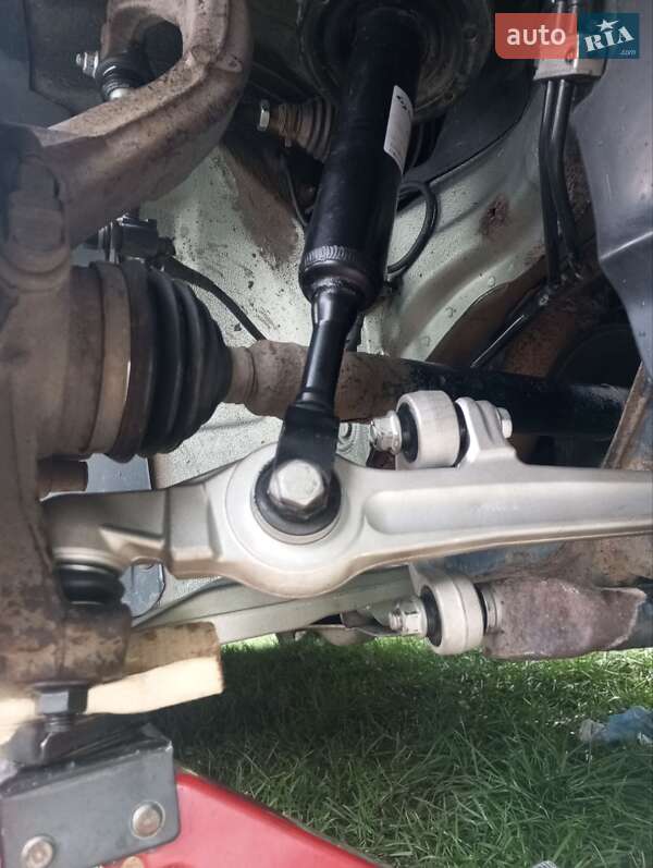 Седан Volkswagen Passat 2001 в Львове