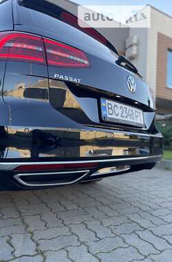 Універсал Volkswagen Passat 2015 в Стрию