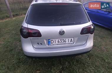 Универсал Volkswagen Passat 2008 в Стебнику