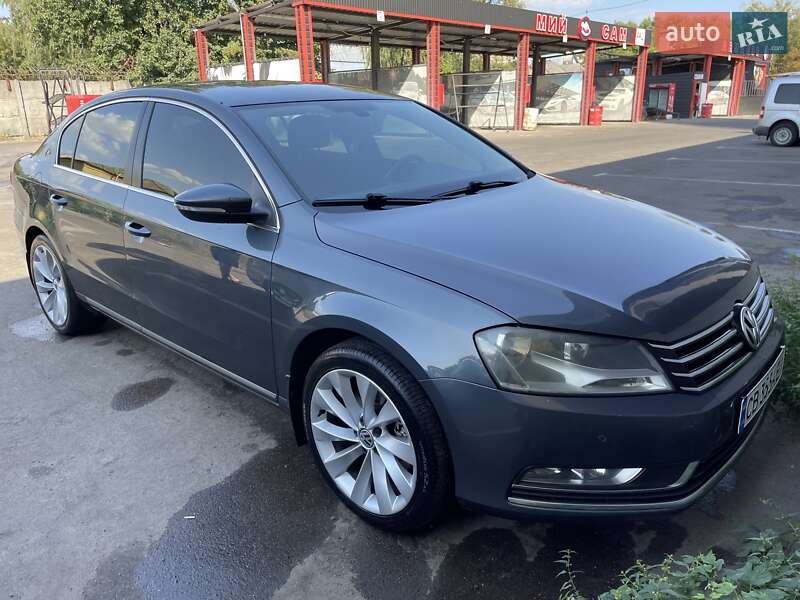 Седан Volkswagen Passat 2011 в Нежине