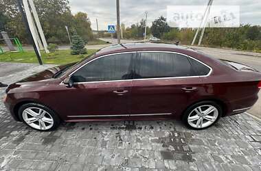 Седан Volkswagen Passat 2013 в Фастове