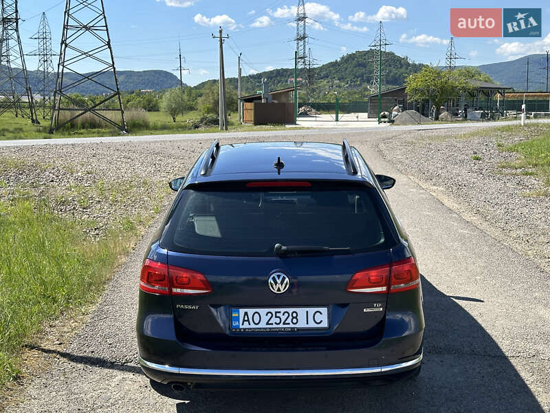 Универсал Volkswagen Passat 2013 в Хусте