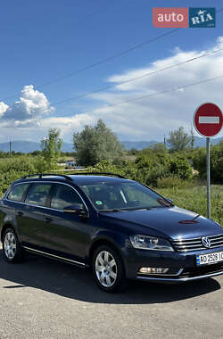 Универсал Volkswagen Passat 2013 в Хусте