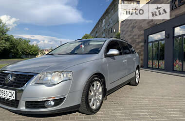 Універсал Volkswagen Passat 2008 в Володимир-Волинському